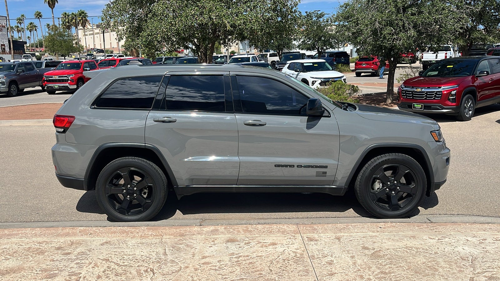 2021 Jeep Grand Cherokee Freedom - Photo 9