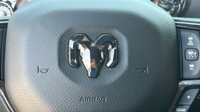 2022 RAM 1500 Limited Crew Cab 4x4 5'7" Box