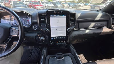 2022 RAM 1500 Limited Crew Cab 4x4 5'7" Box