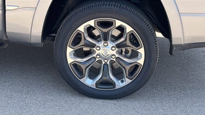 2022 RAM 1500 Limited Crew Cab 4x4 5'7" Box
