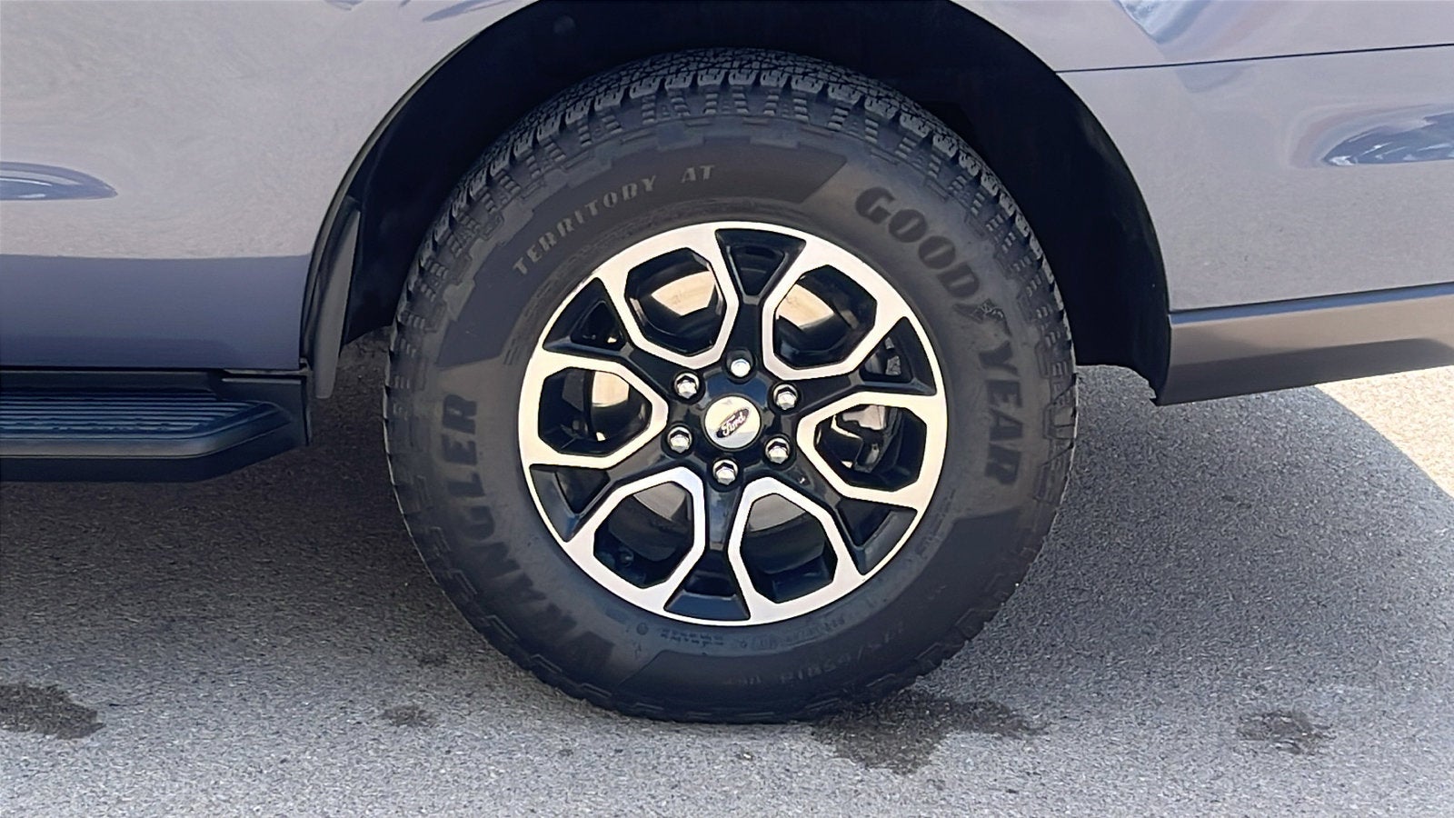 2023 Ford Expedition XLT