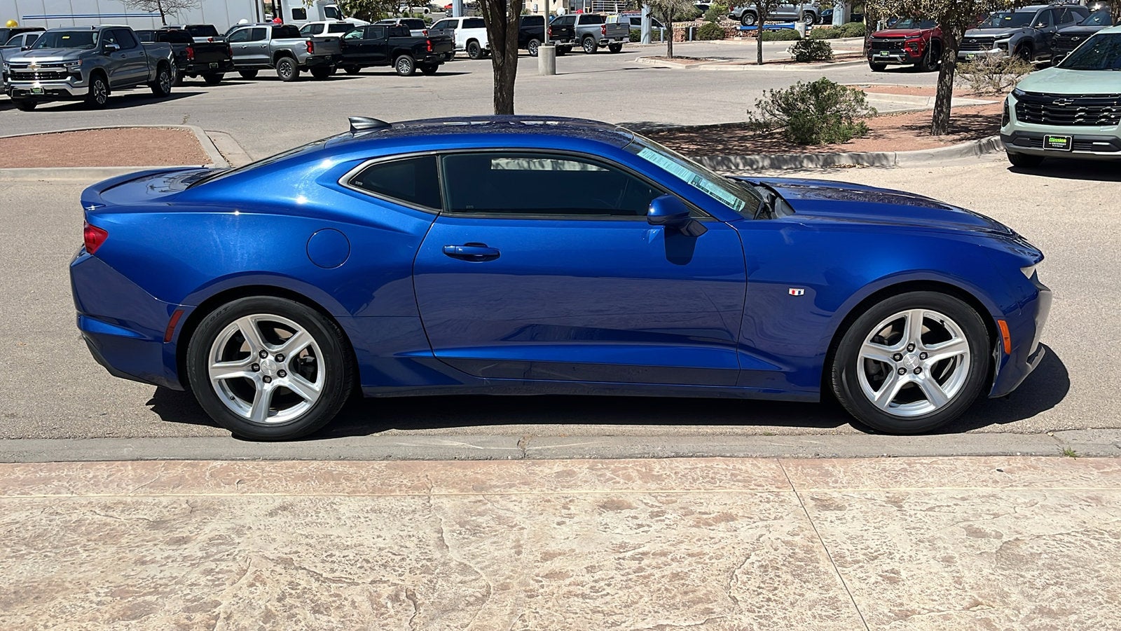2022 Chevrolet Camaro 1LT