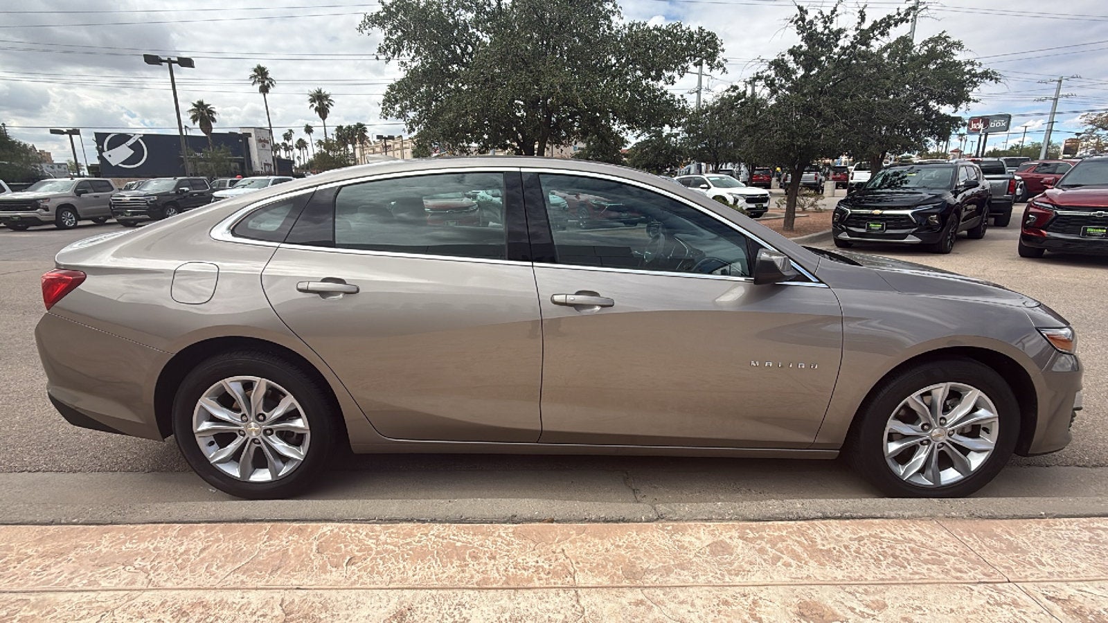 2023 Chevrolet Malibu LT