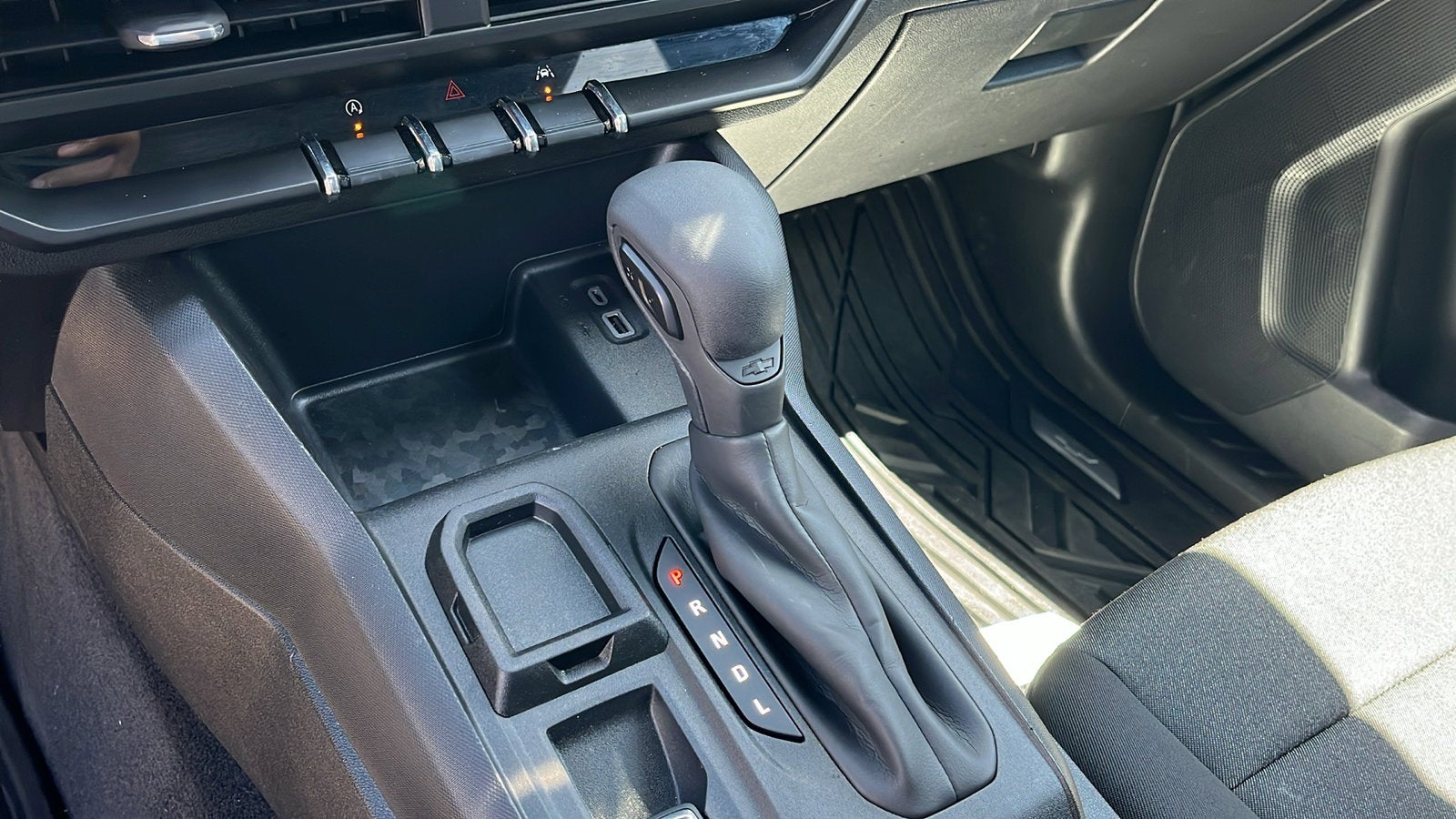 2024 Chevrolet Colorado WT