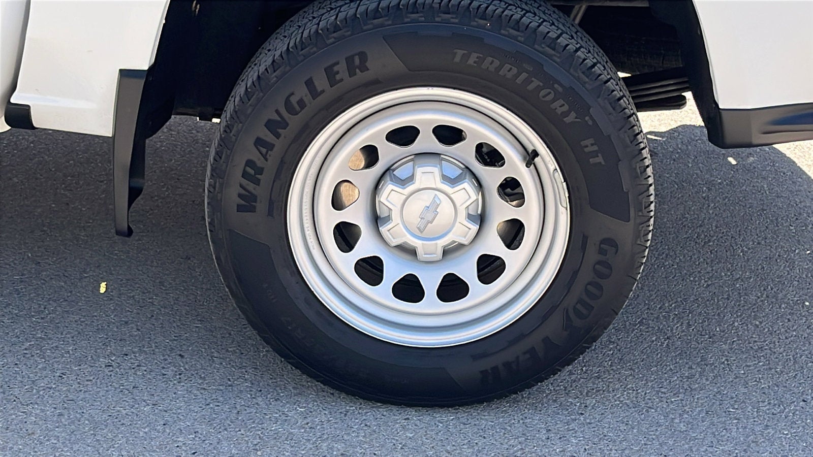 2024 Chevrolet Colorado WT