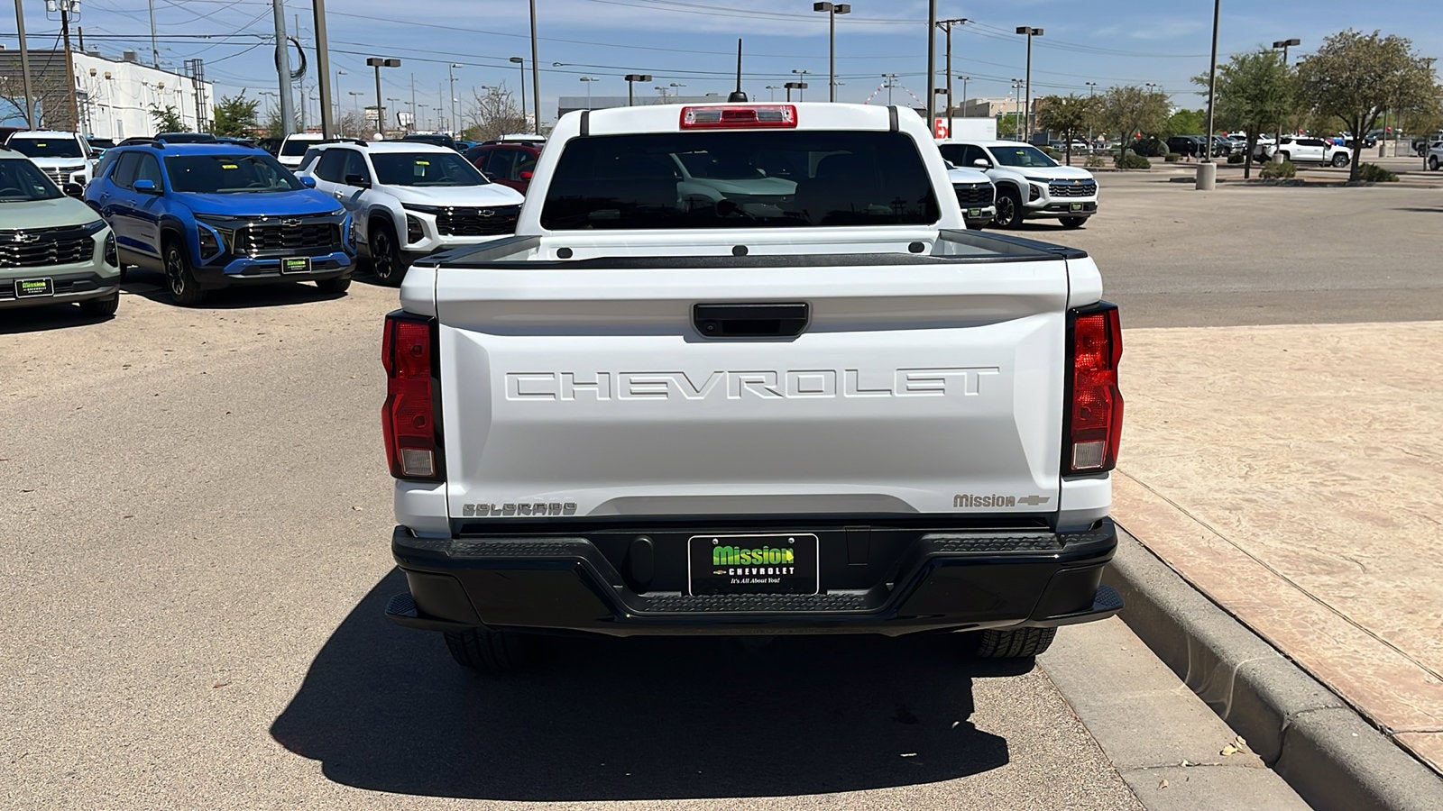 2024 Chevrolet Colorado WT