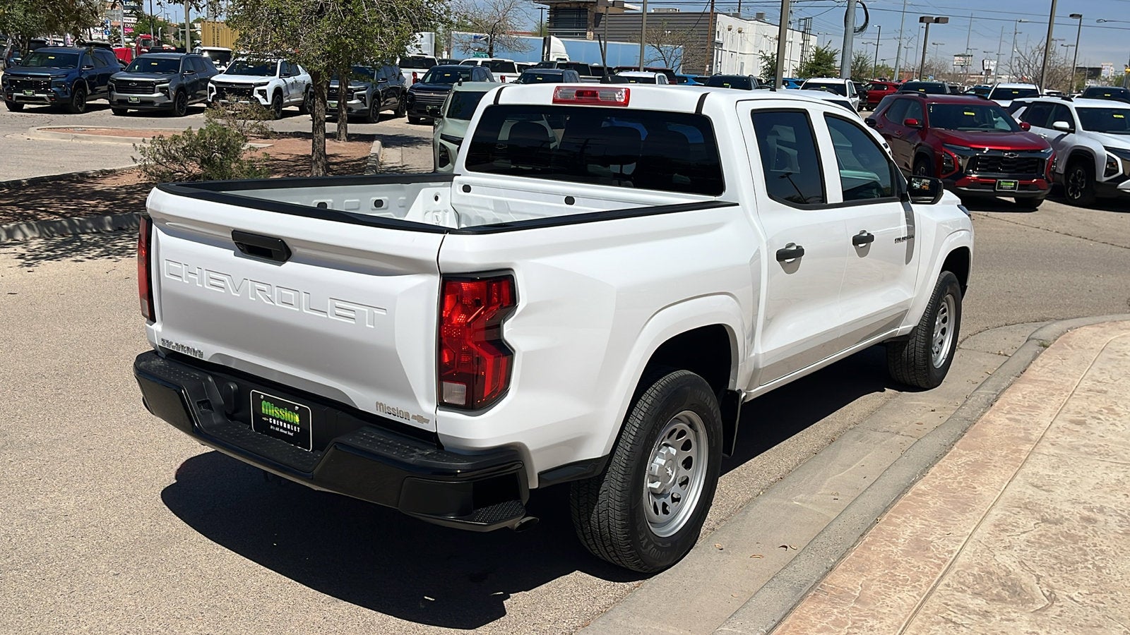 2024 Chevrolet Colorado WT