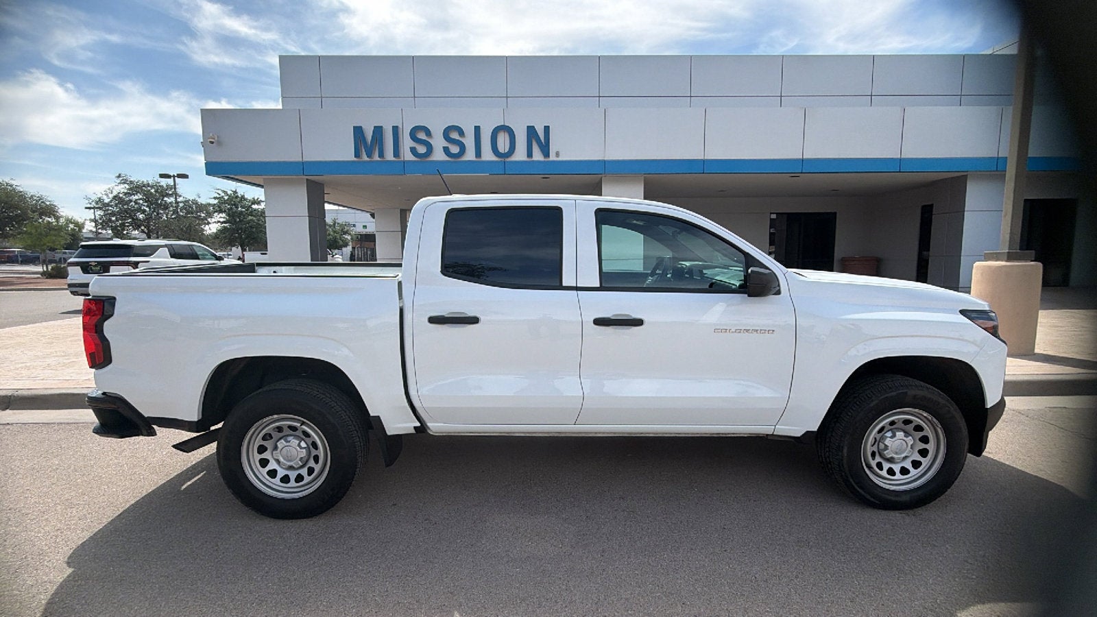 2024 Chevrolet Colorado WT