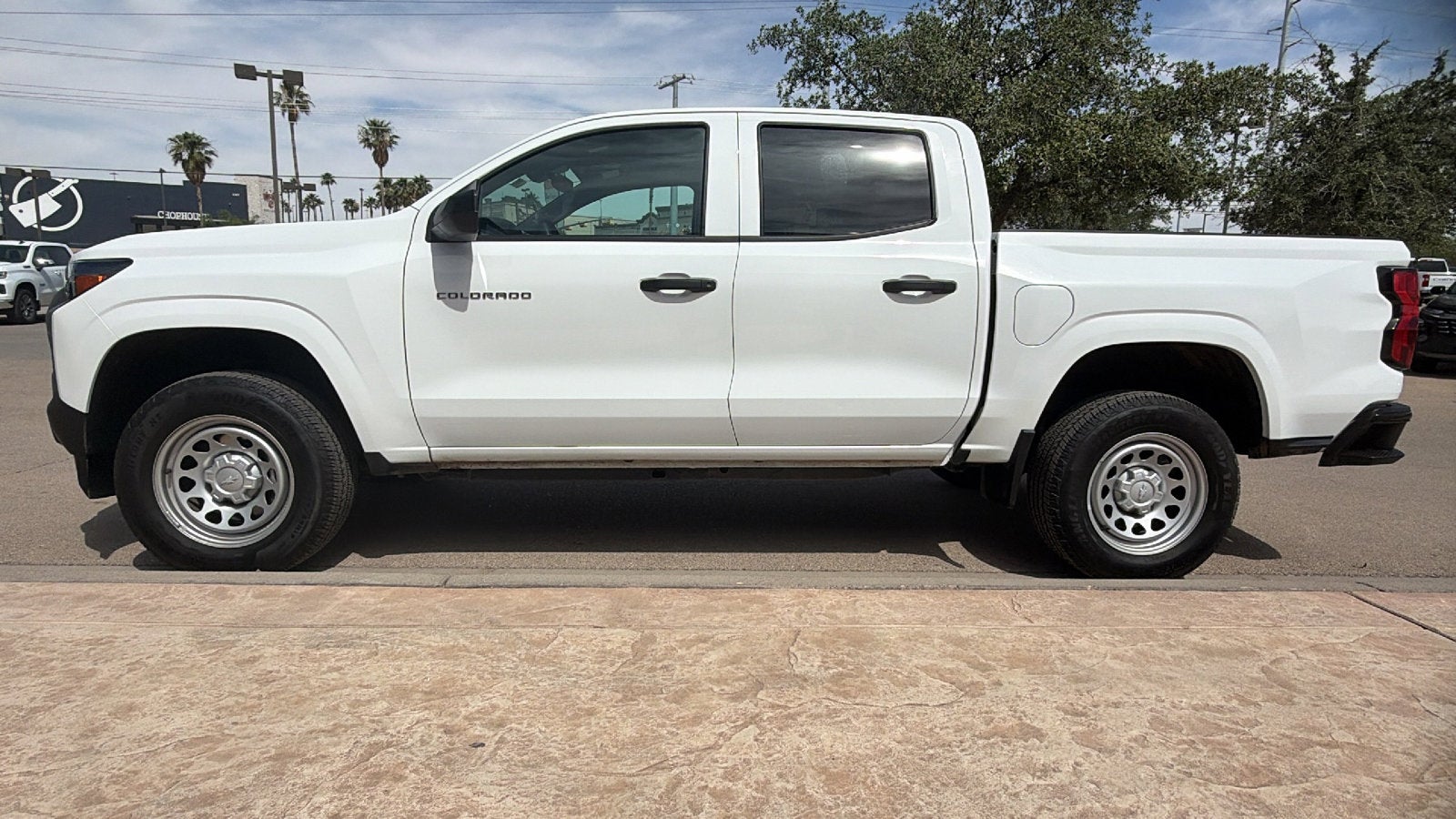 2024 Chevrolet Colorado WT