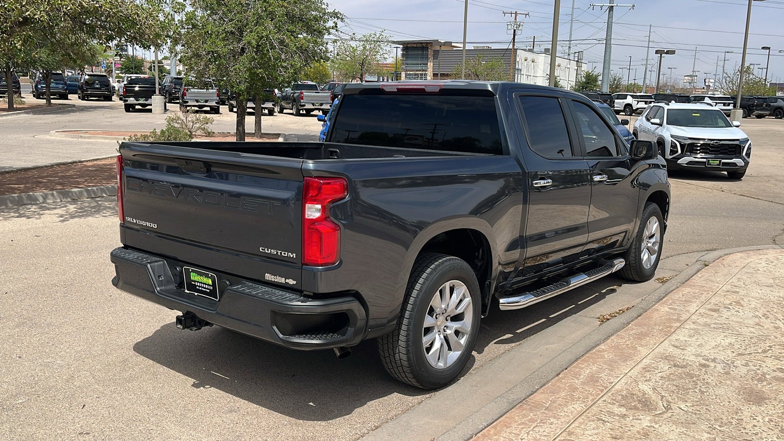 2022 Chevrolet Silverado 1500 LTD Custom