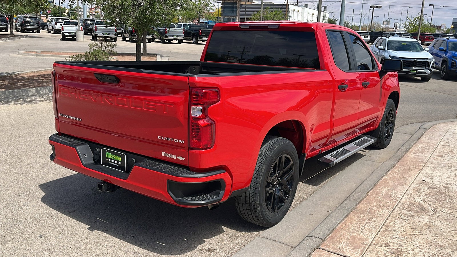 2024 Chevrolet Silverado 1500 Custom
