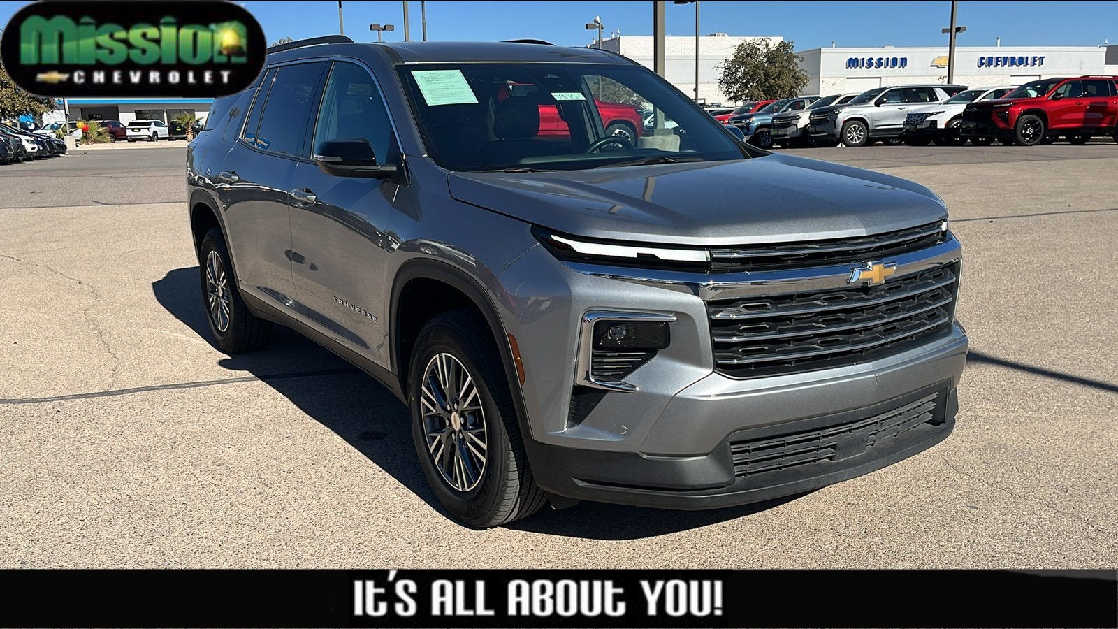 2025 Chevrolet Traverse LT