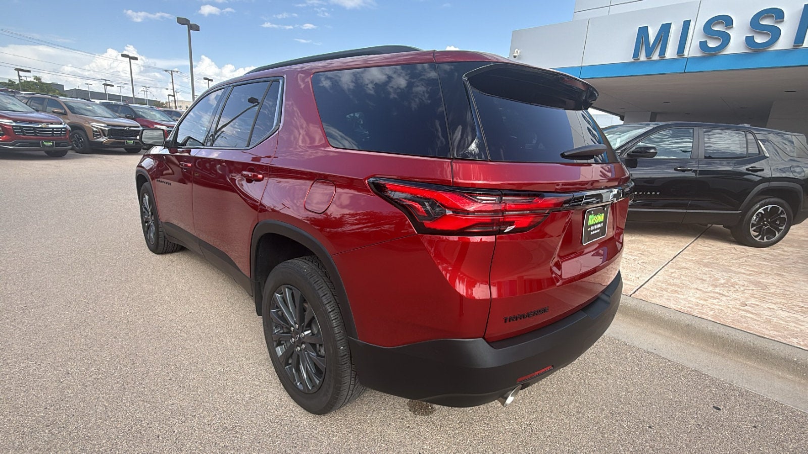 2023 Chevrolet Traverse RS