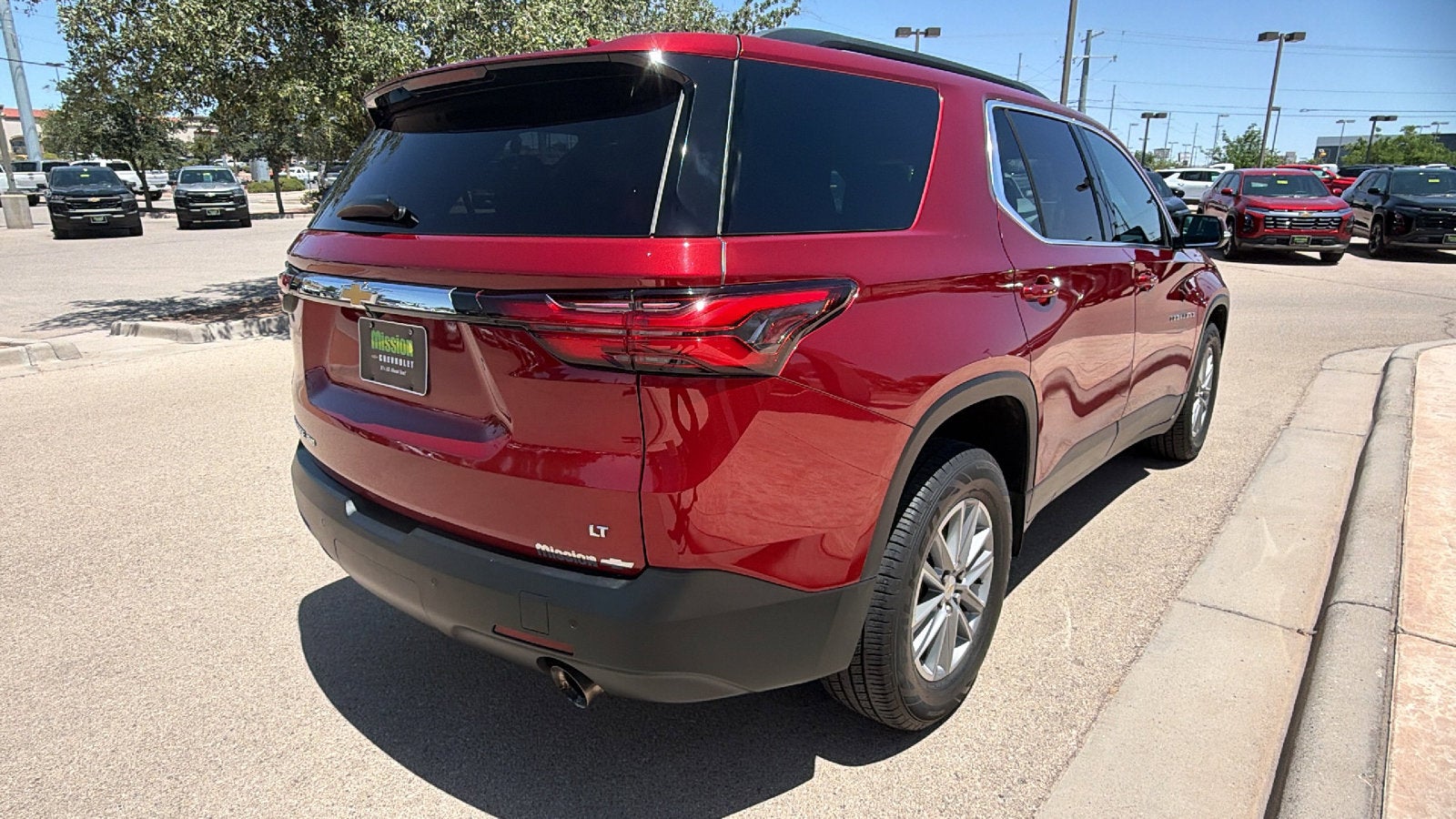 2022 Chevrolet Traverse LT Cloth