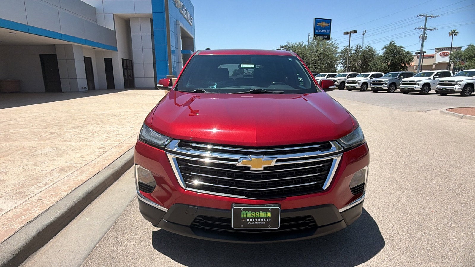 2022 Chevrolet Traverse LT Cloth