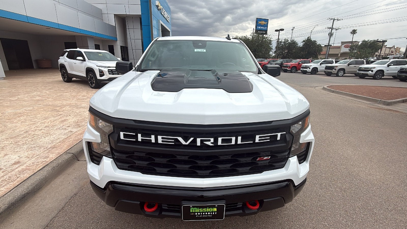 2025 Chevrolet Suburban LS