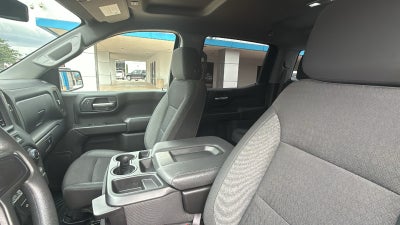 2025 Chevrolet Suburban LS