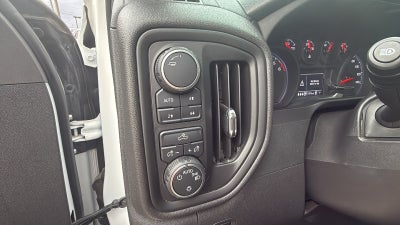 2025 Chevrolet Suburban LS