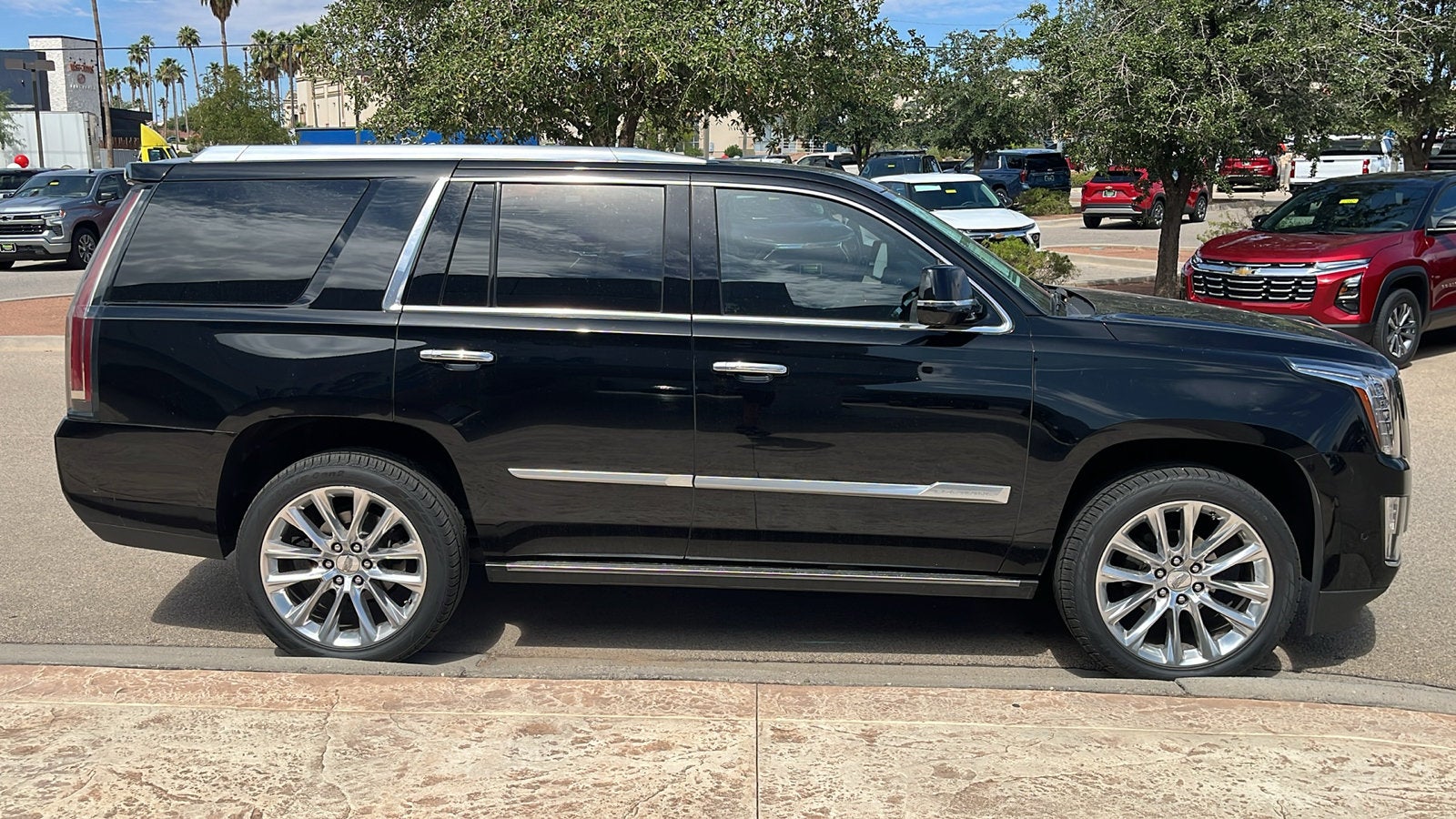 2020 Cadillac Escalade Premium Luxury