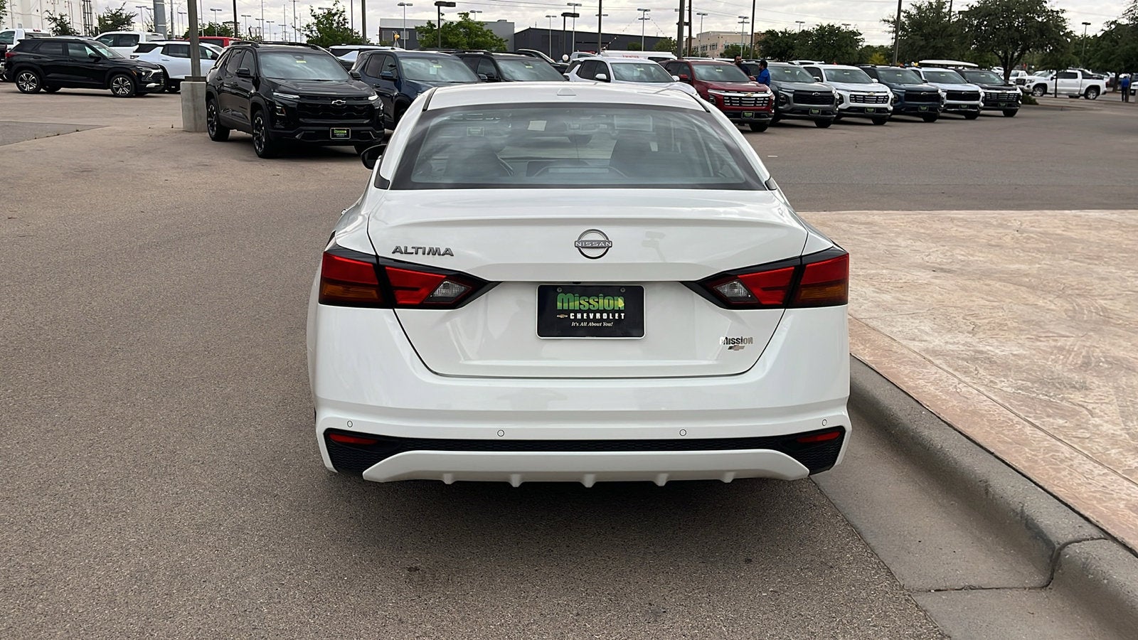 2025 Nissan Altima SV