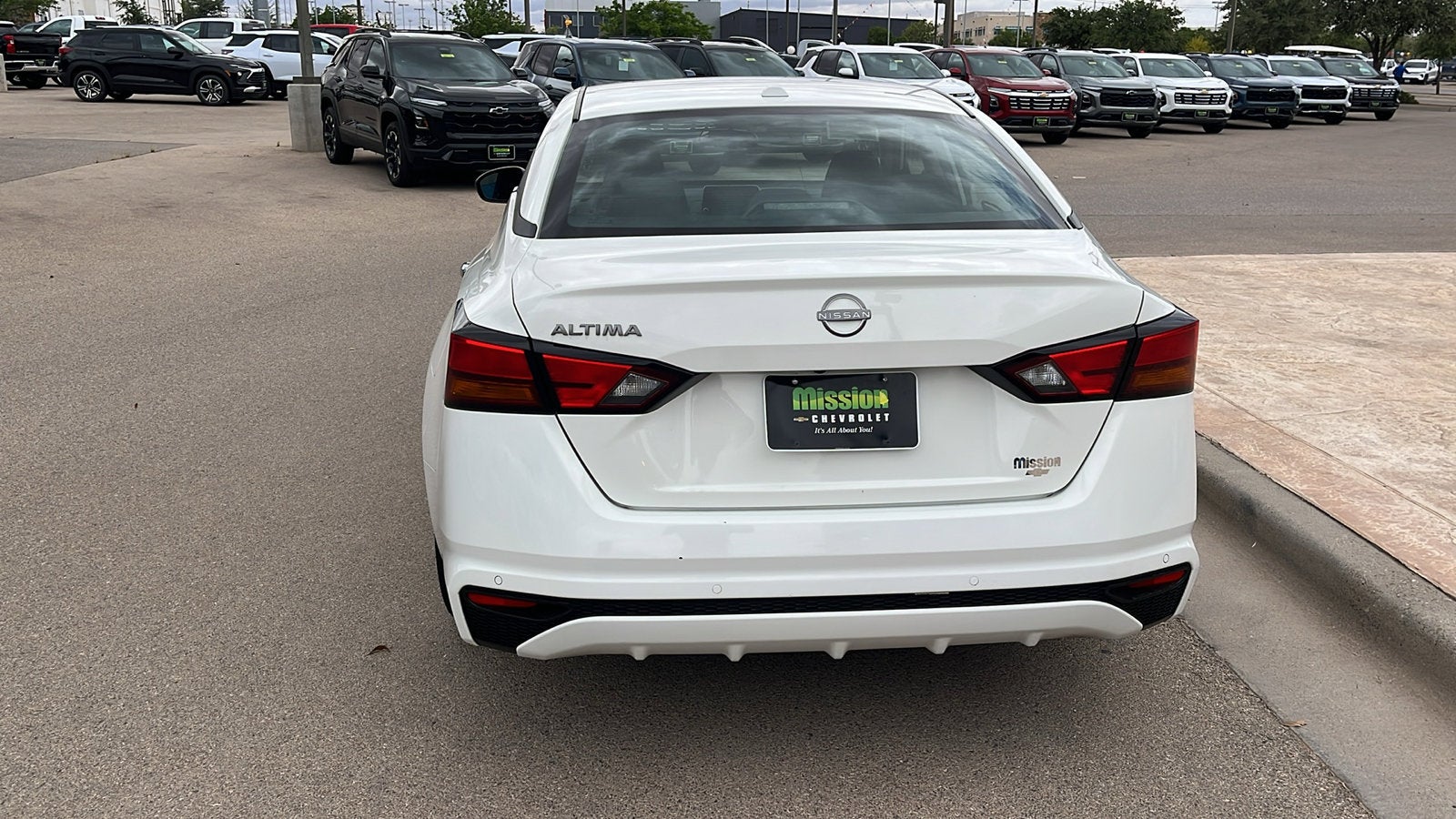 2025 Nissan Altima SV