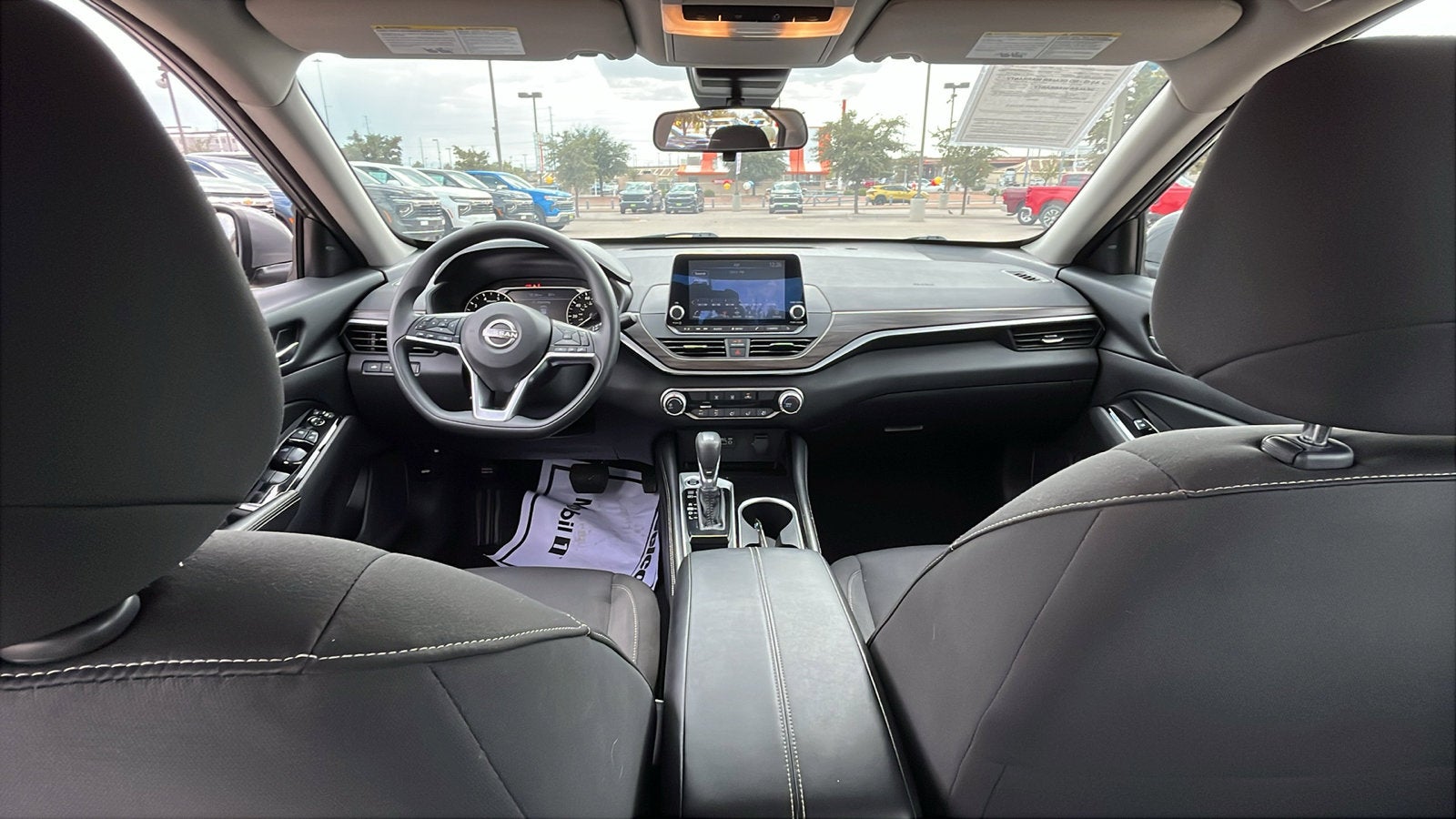 2023 Nissan Altima 2.5 SV