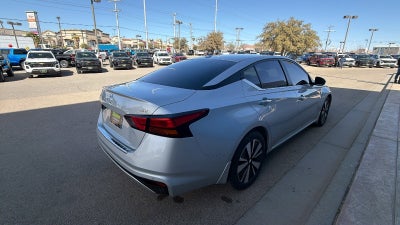 2022 Nissan Altima 2.5 SV