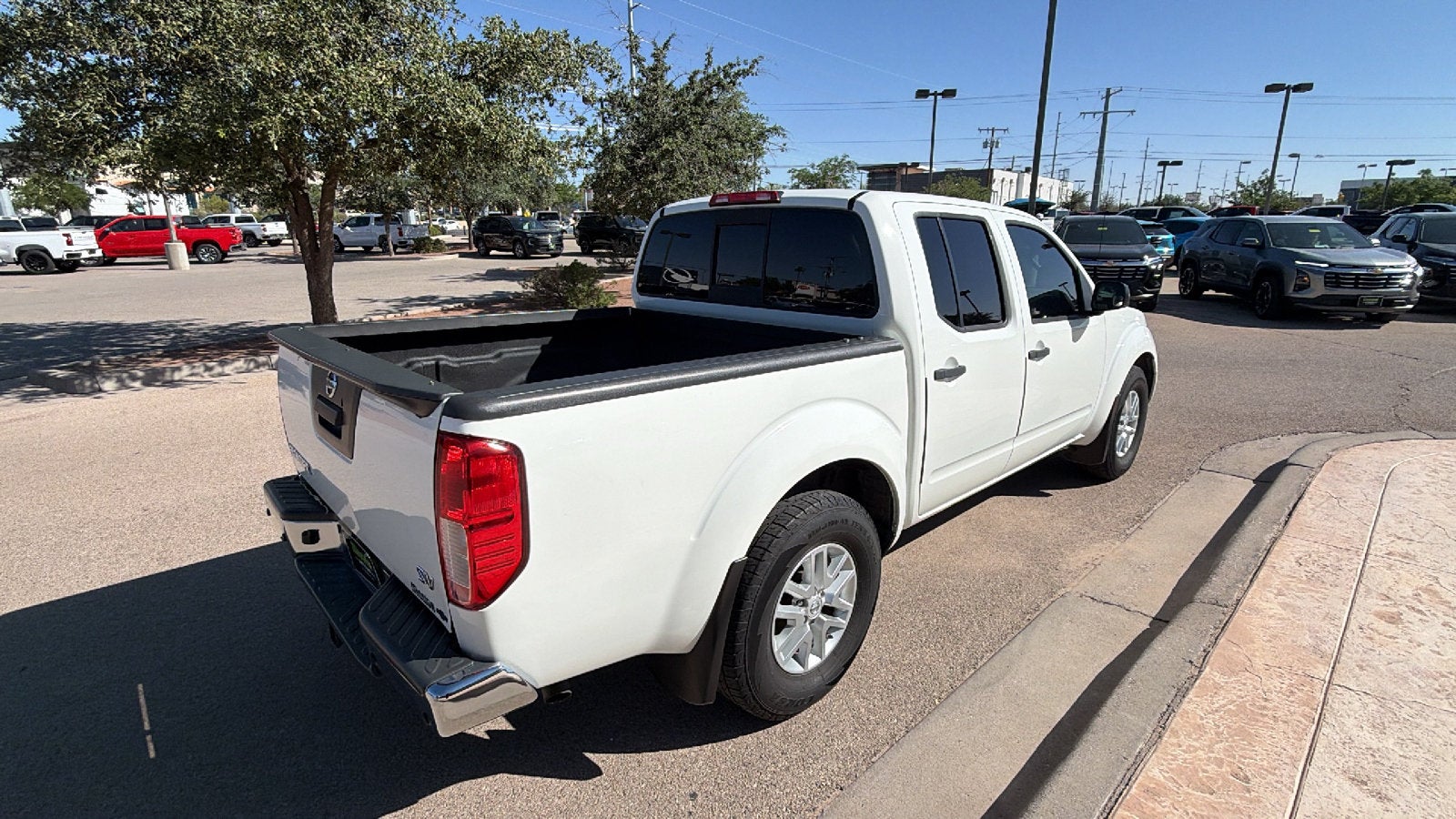 2020 Nissan Frontier Crew Cab SV 4x2