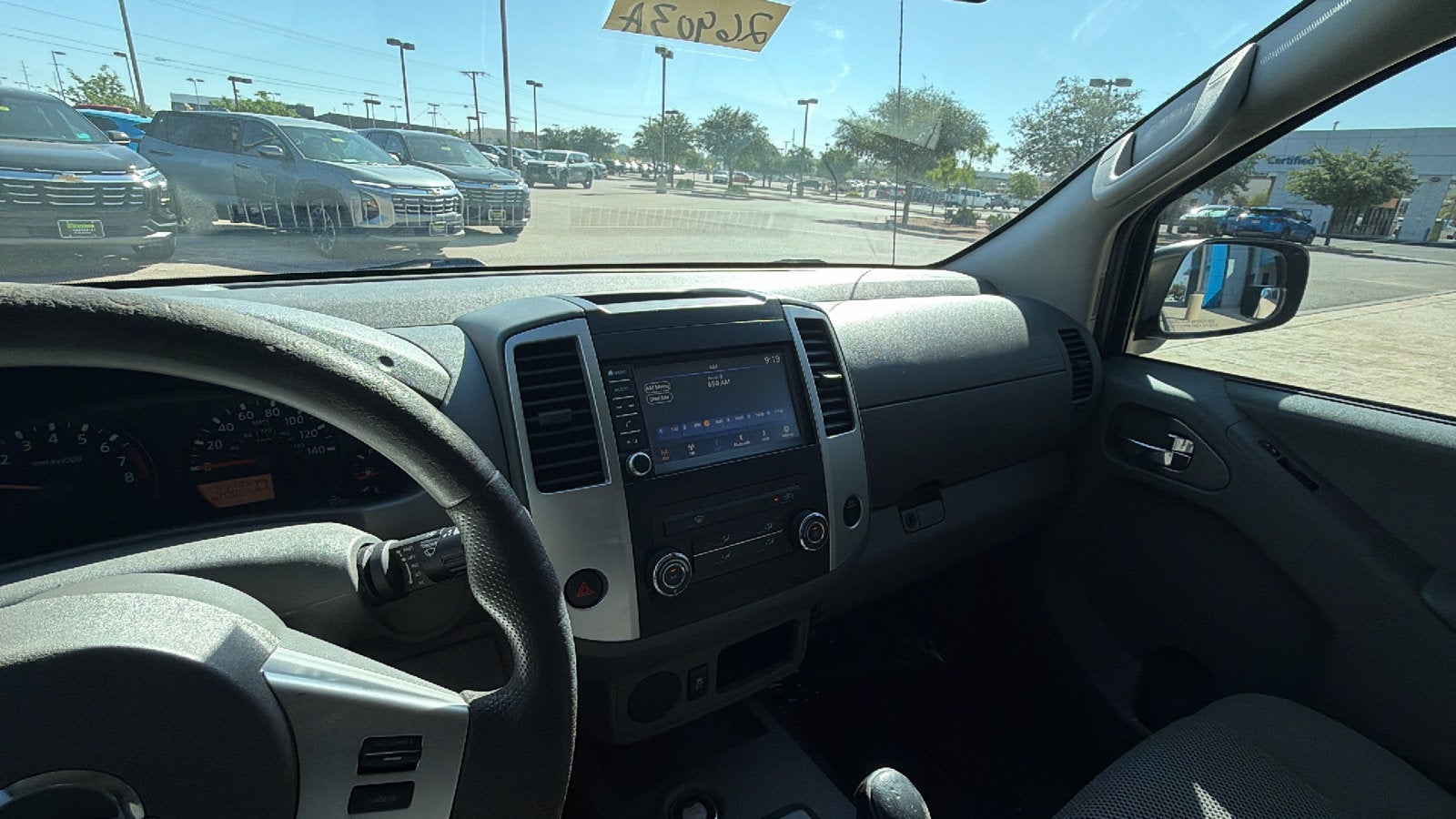 2020 Nissan Frontier Crew Cab SV 4x2