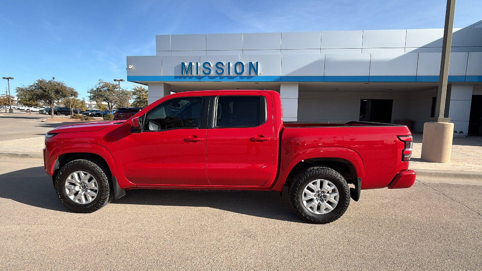 2022 Nissan Frontier SV