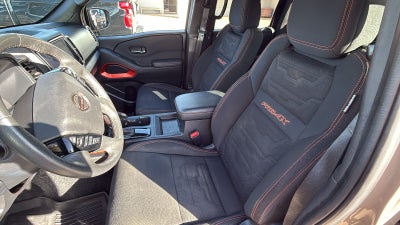 2024 Nissan Frontier Crew Cab PRO-4X 4x4