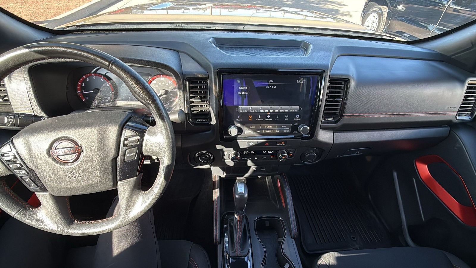 2024 Nissan Frontier Crew Cab PRO-4X 4x4