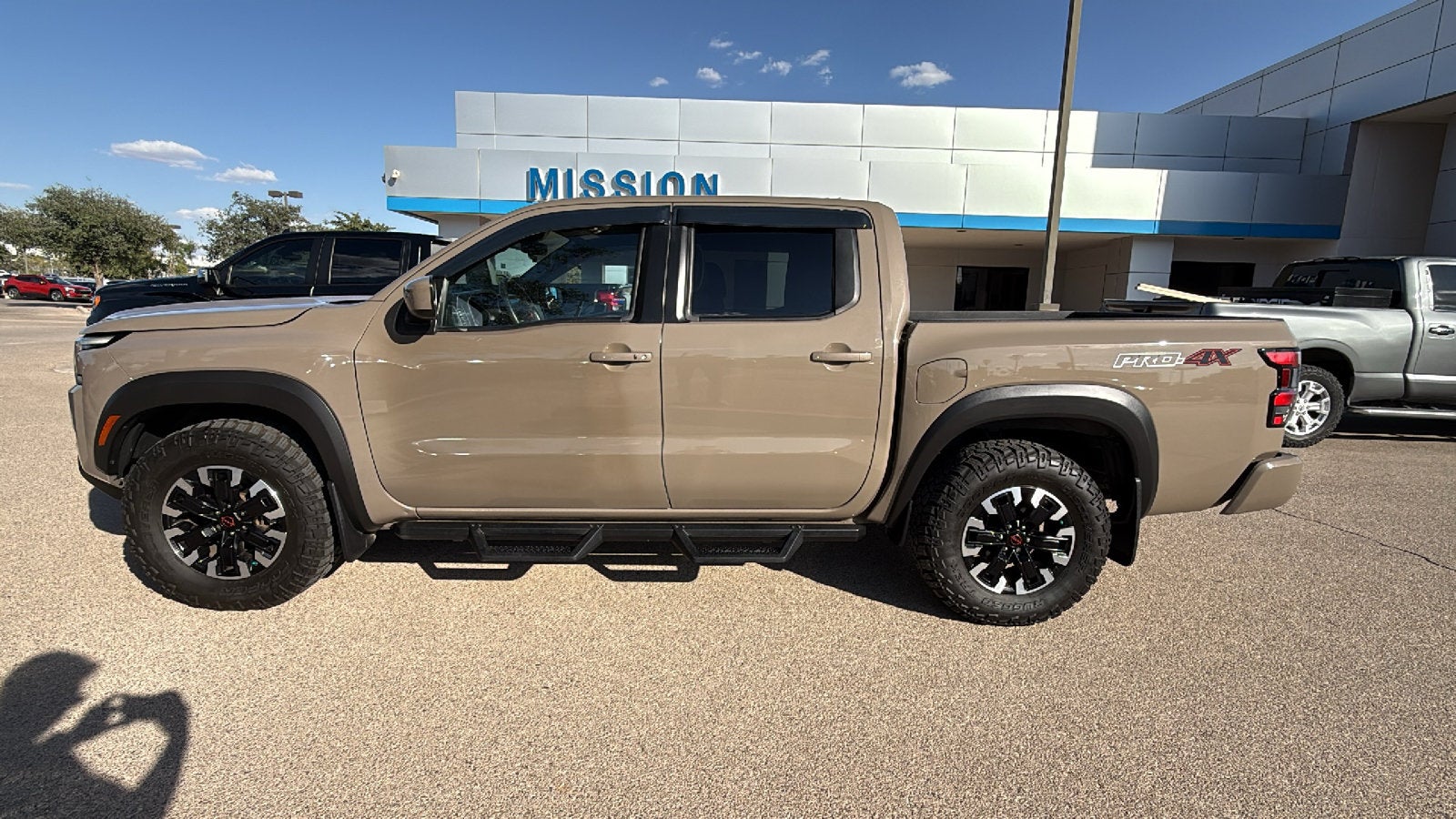 2024 Nissan Frontier Crew Cab PRO-4X 4x4