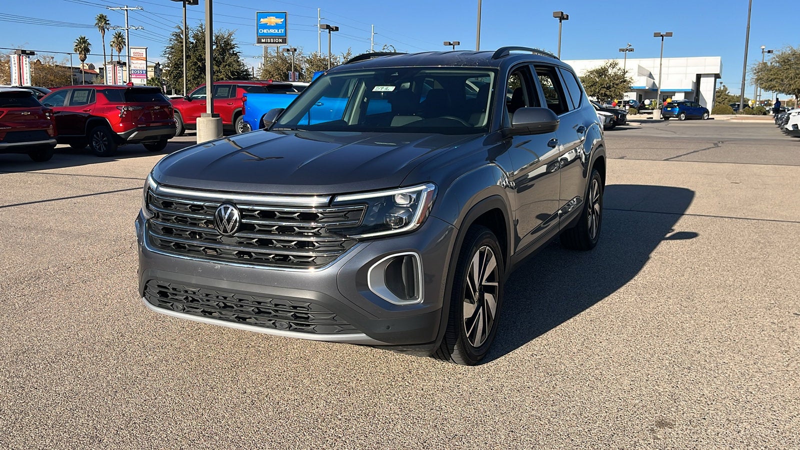 2024 Volkswagen Atlas 2.0T SE w/Technology