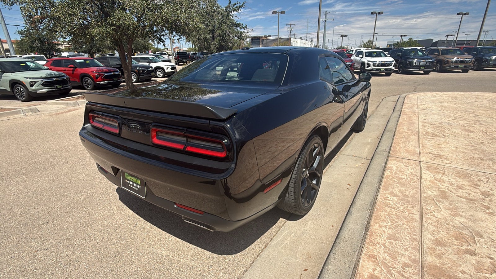 2022 Dodge Challenger SXT