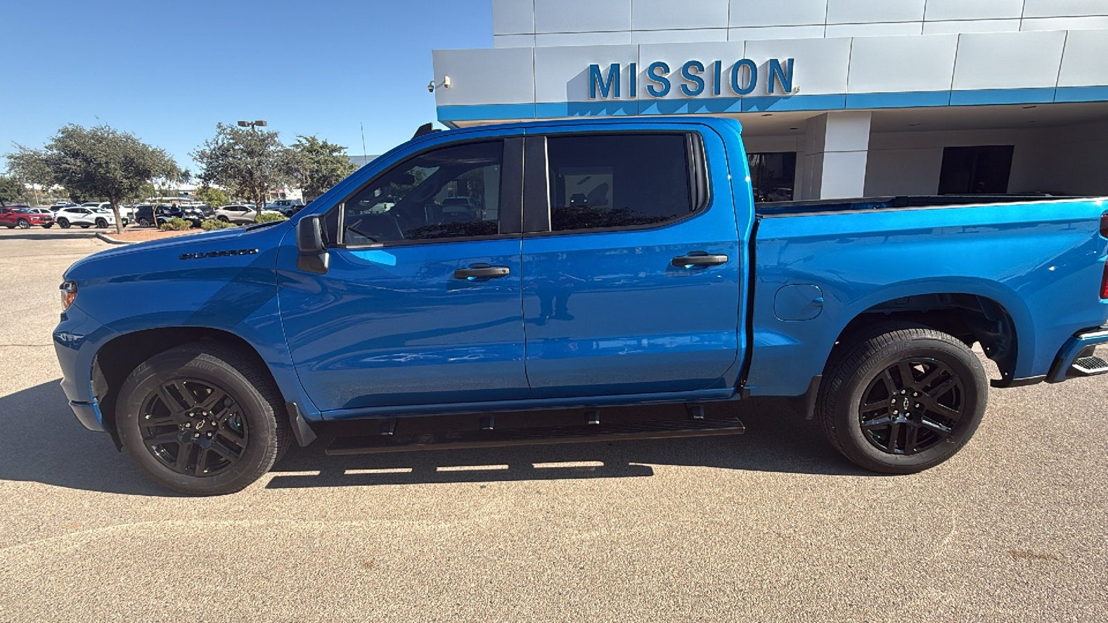 2024 Chevrolet Silverado 1500 Custom