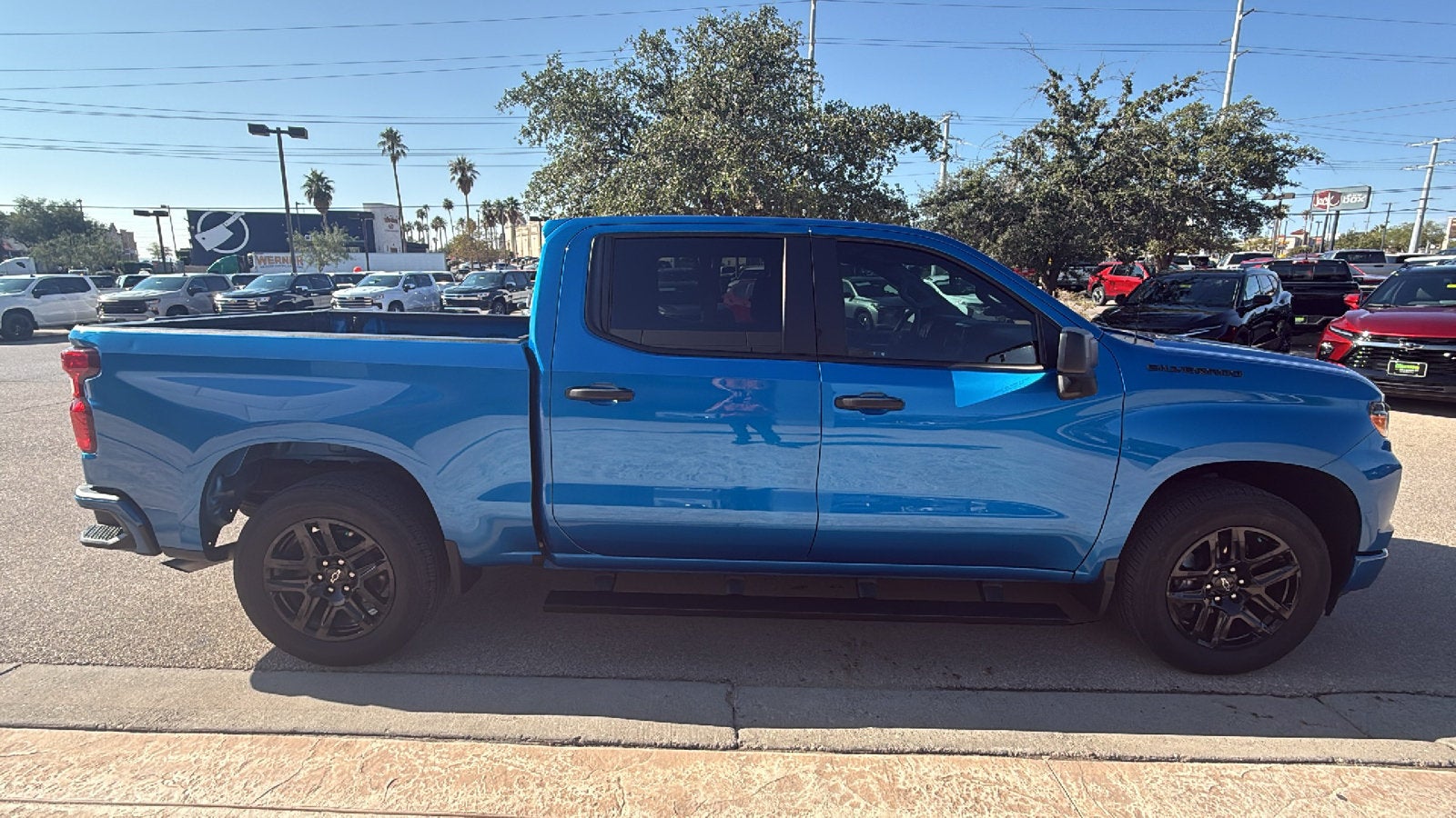 2024 Chevrolet Silverado 1500 Custom