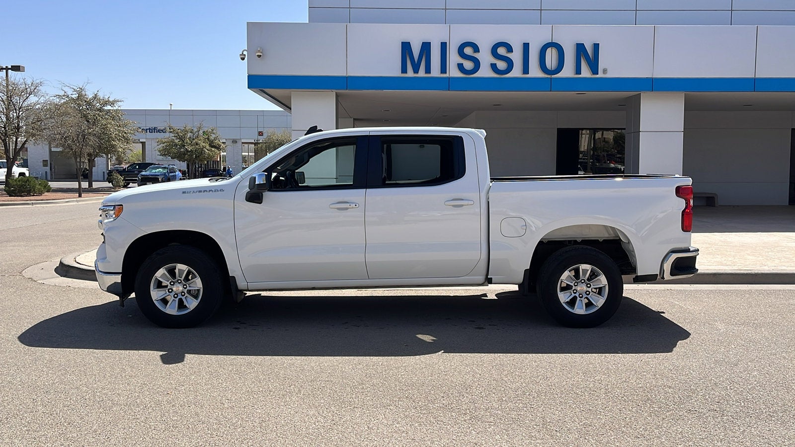 2025 Chevrolet Silverado 1500 LT