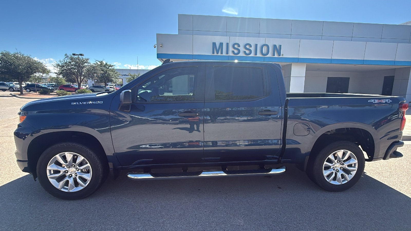 2022 Chevrolet Silverado 1500 Custom