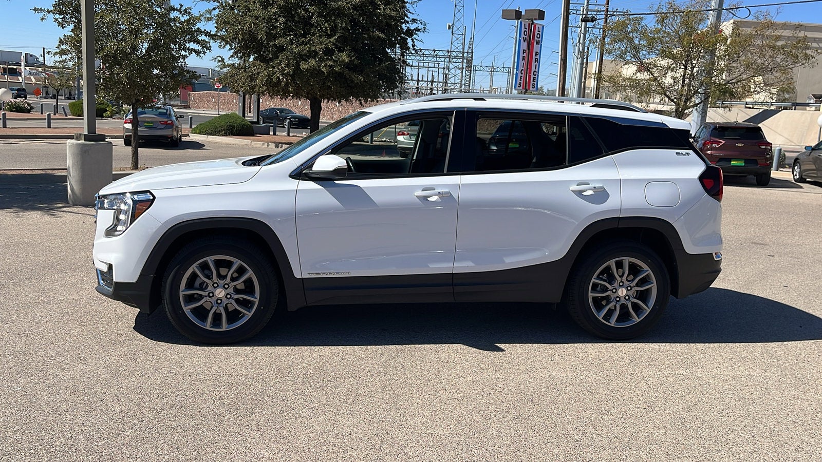 2024 GMC Terrain SLT