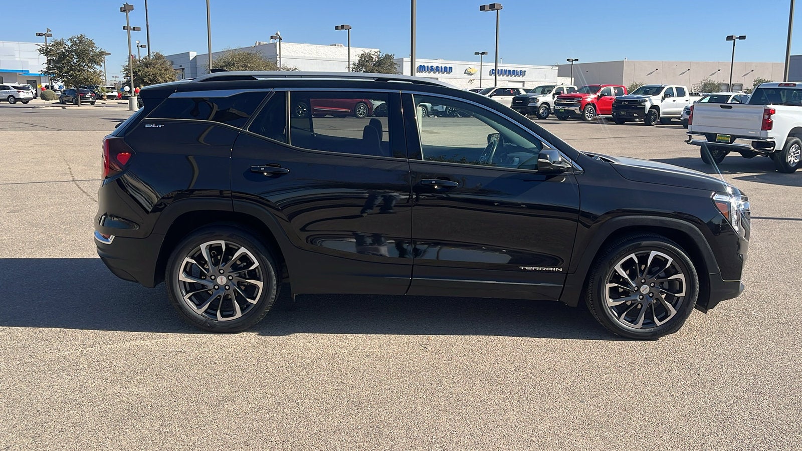 2022 GMC Terrain SLT