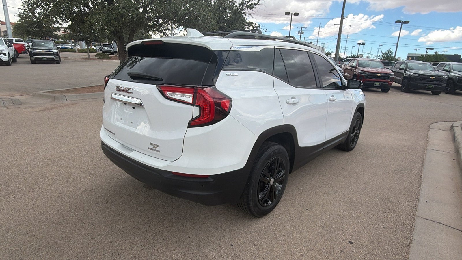 2022 GMC Terrain SLE