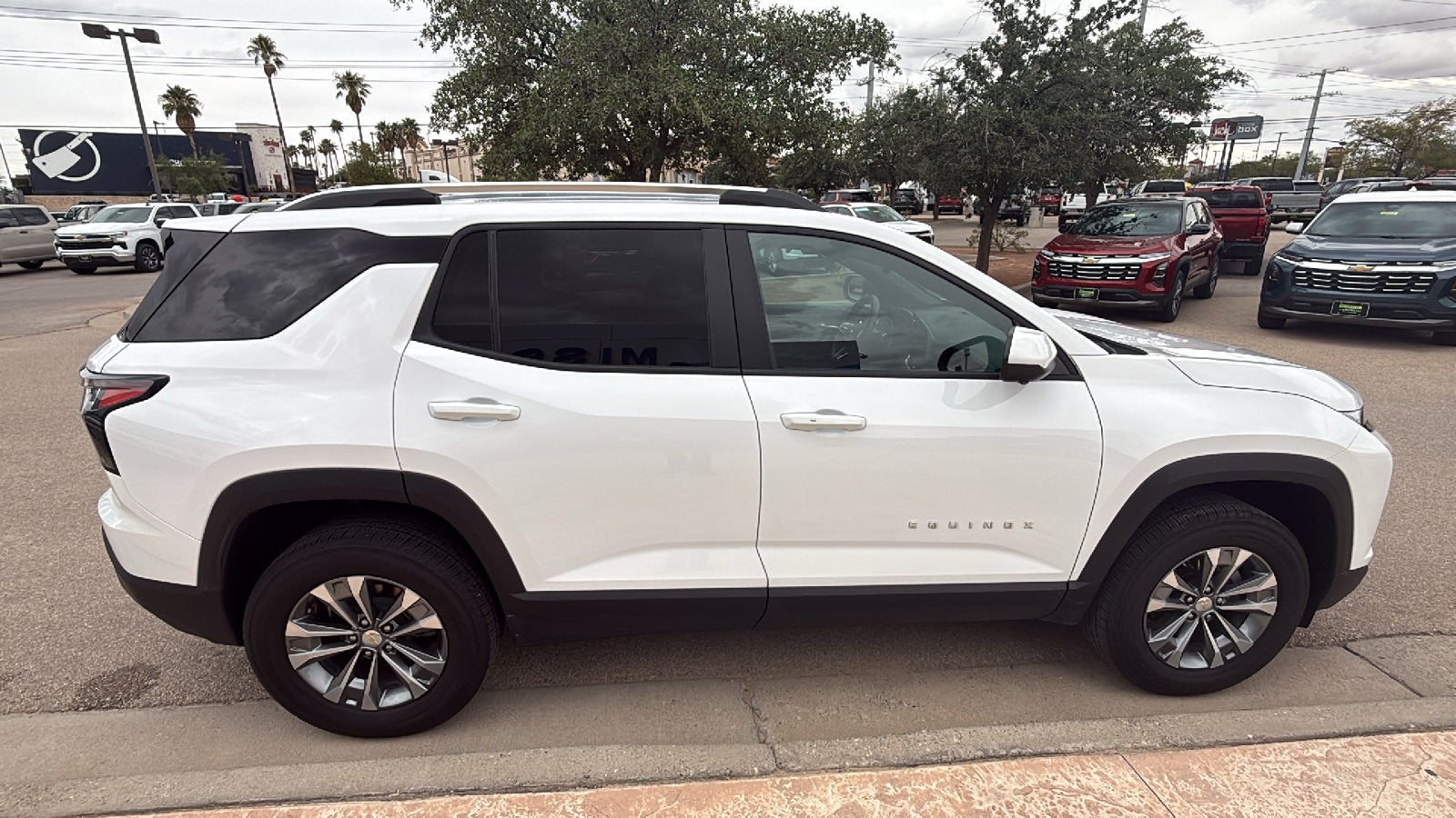 2025 Chevrolet Equinox LT