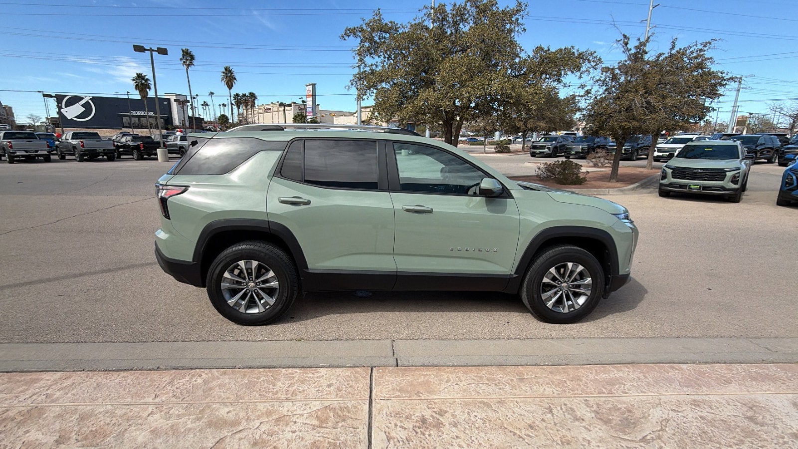 2025 Chevrolet Equinox LT