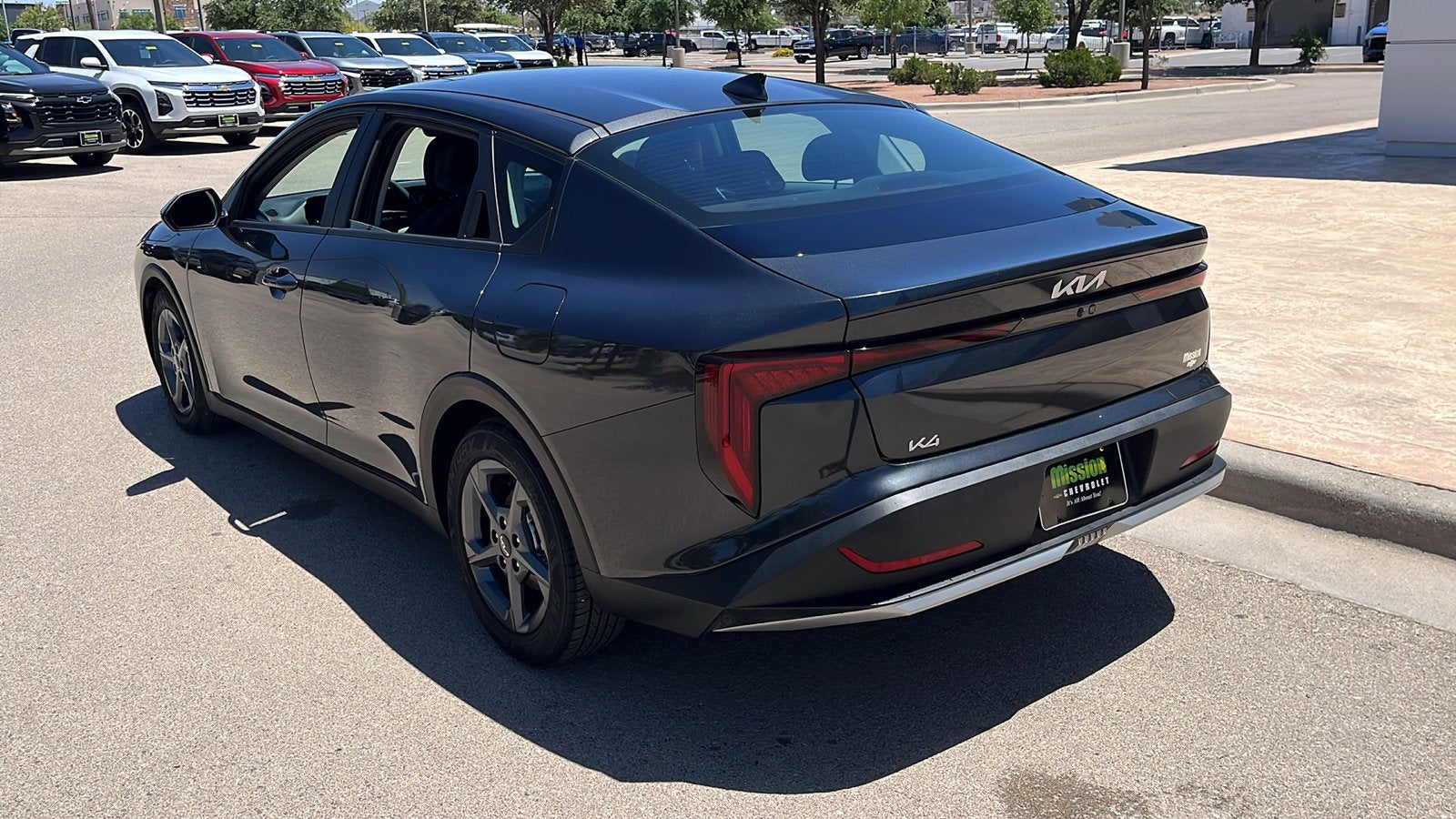 2025 Kia K4 LXS