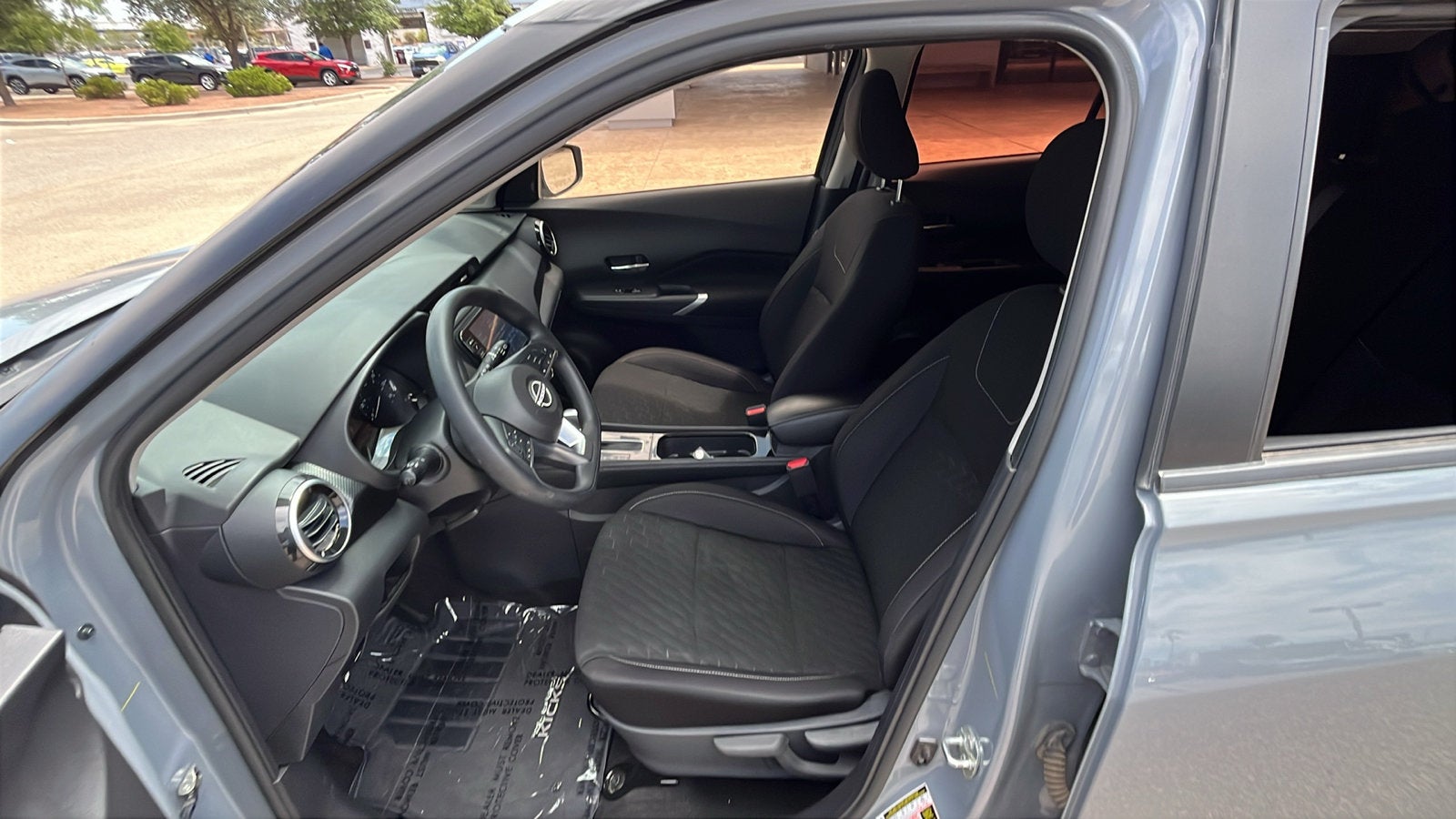 2024 Nissan Kicks SV Xtronic CVT