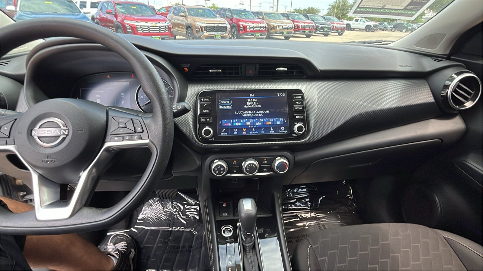 2024 Nissan Kicks SV Xtronic CVT