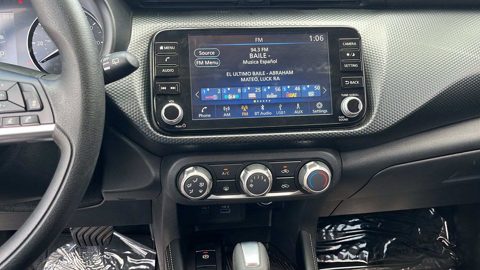 2024 Nissan Kicks SV Xtronic CVT