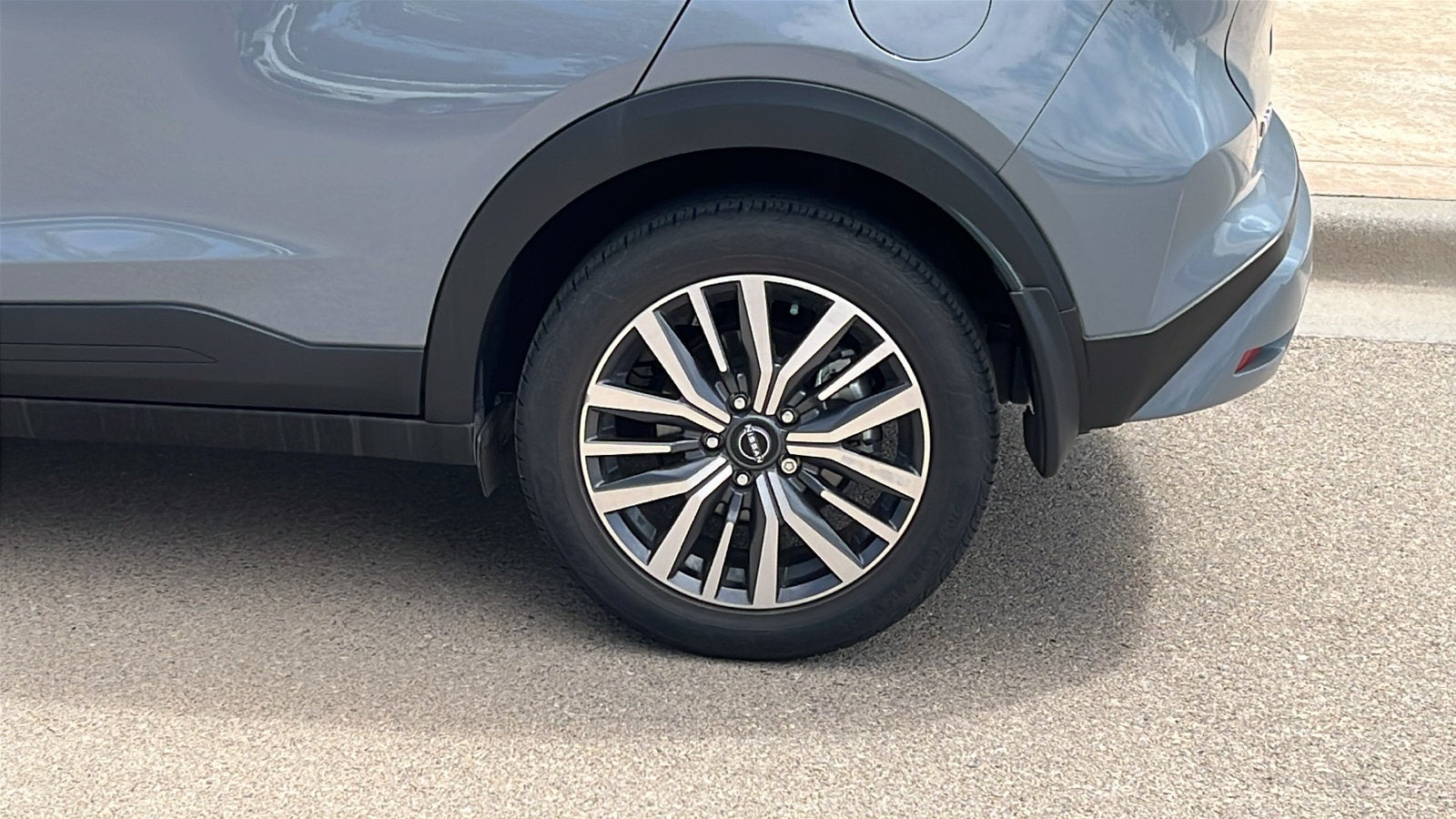 2024 Nissan Kicks SV Xtronic CVT