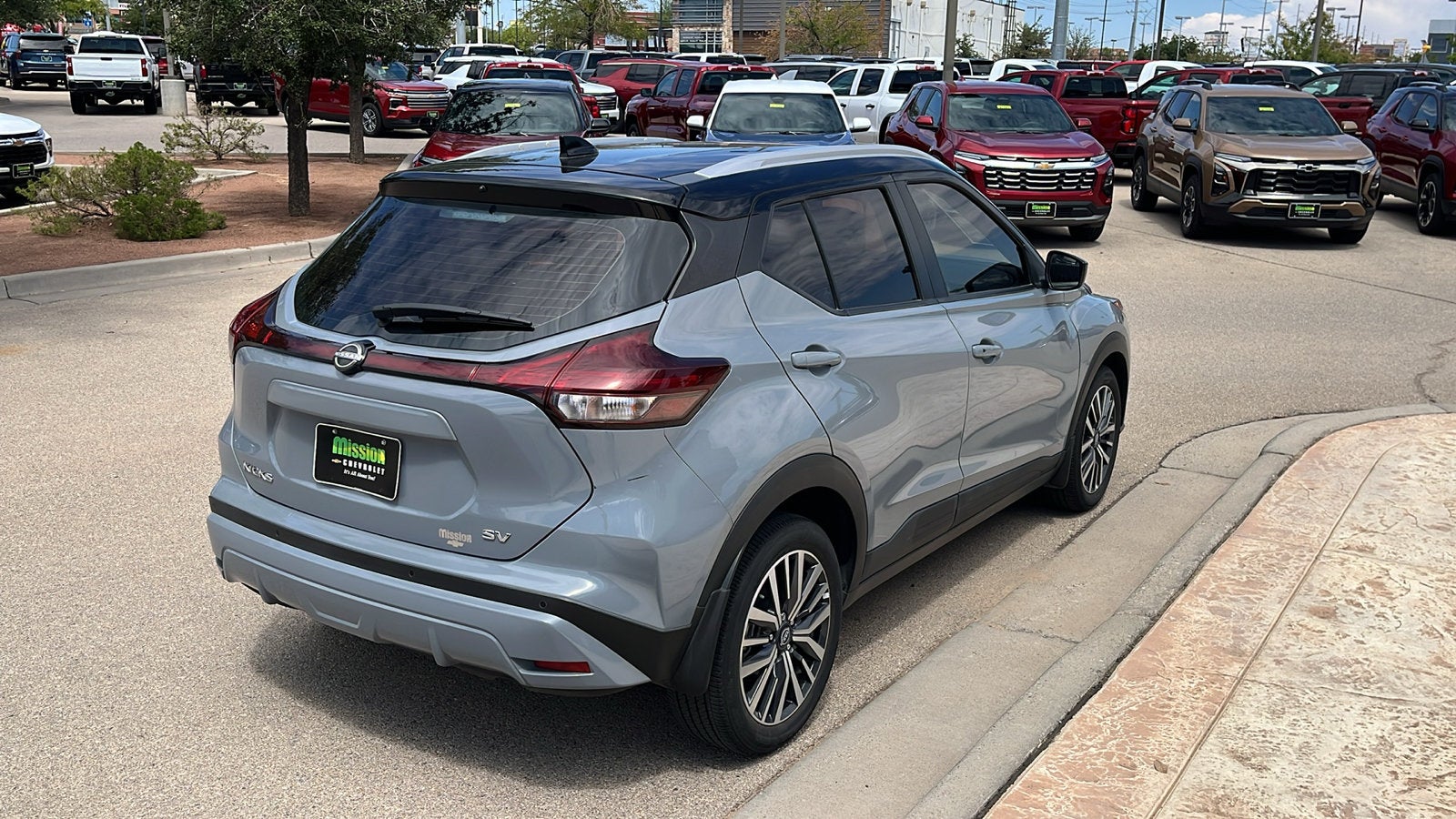 2024 Nissan Kicks SV Xtronic CVT